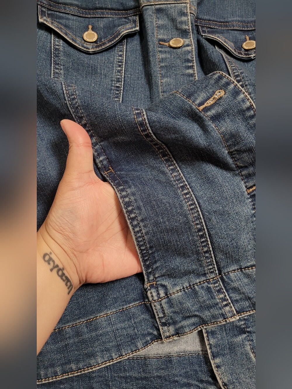 EUC | Charter Club Pocketed Dark Blue Wash Denim Jean Jacket - Picture 6 of 9